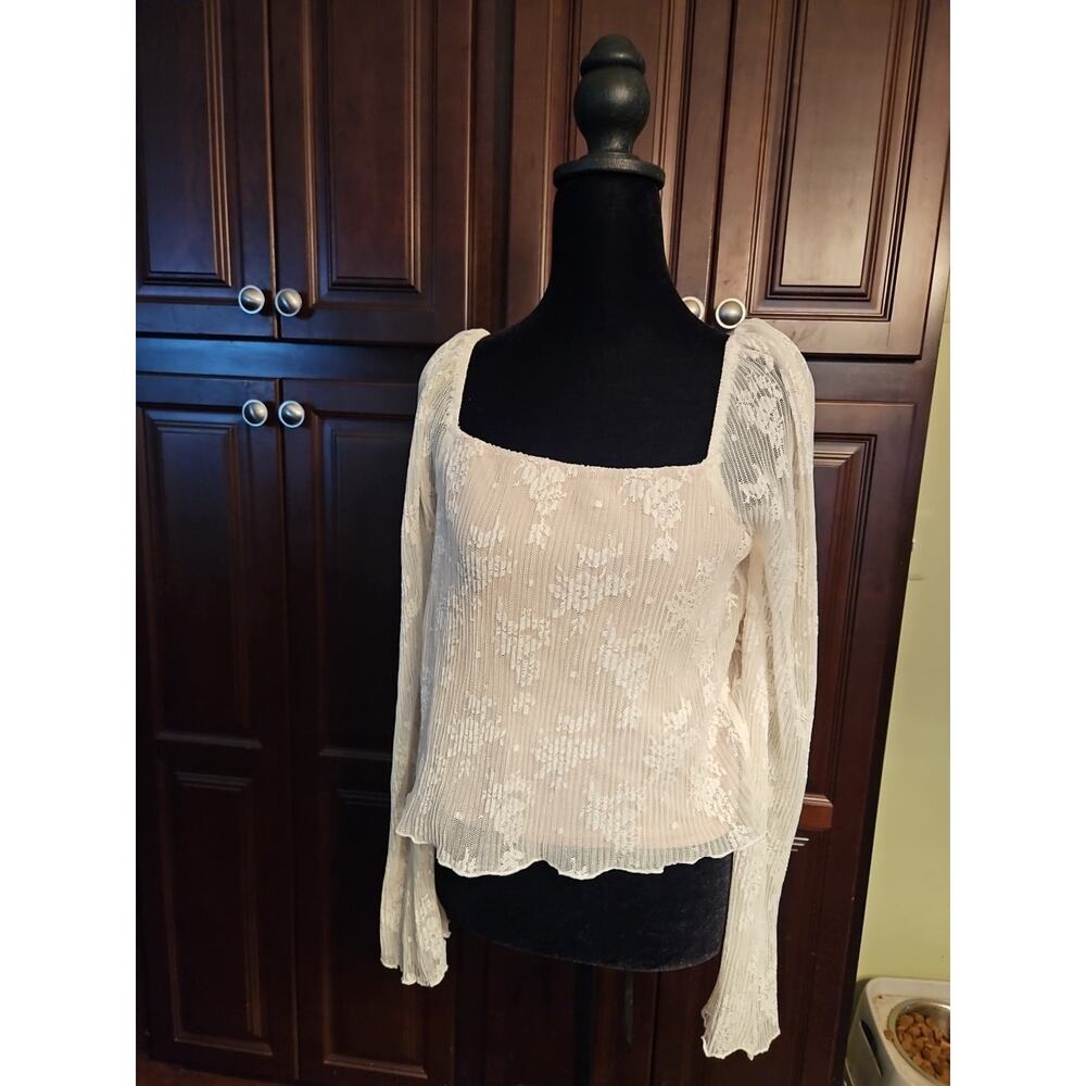 Willow & Root Blouse Lace Dotted Sheer Boho Cream Size Medium Ribbed Fairycore